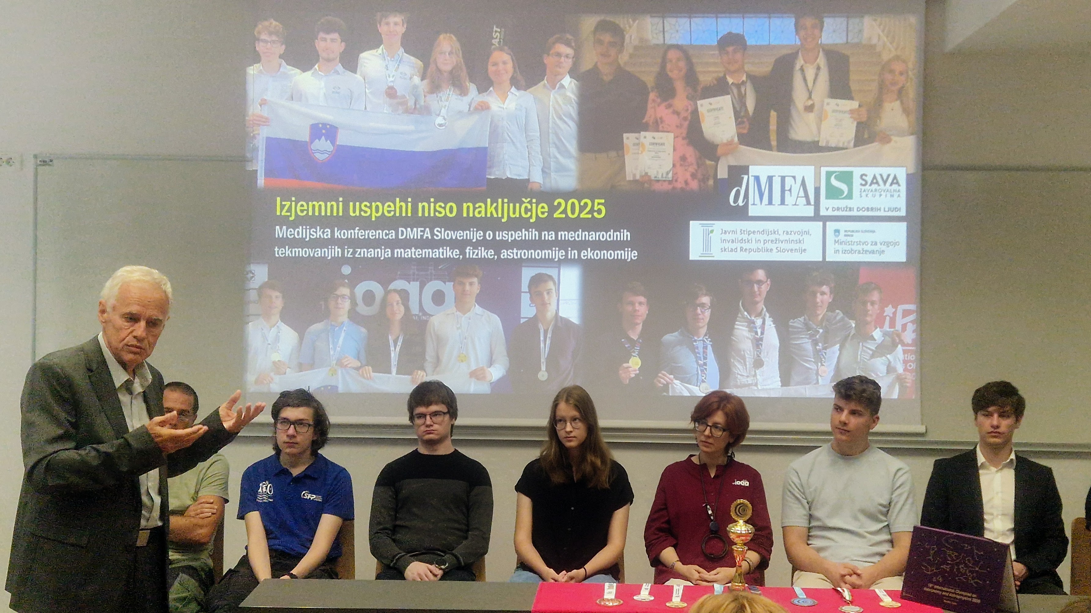 2025-IzjemniUspehi-ciril-01